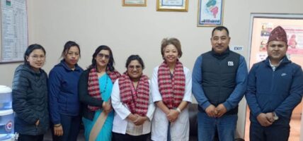 गोदावरी नगरपालिका वडा नं. ६ मा हरेक आइतबार निःशुल्क स्त्री तथा प्रसूति रोग विशेषज्ञ सेवा दिईने ।