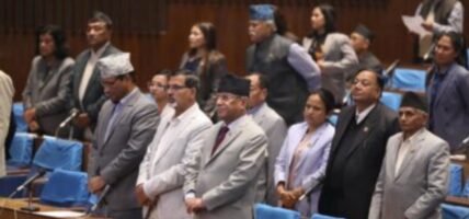 प्रधानमन्त्रीको जवाफ माग गर्दै प्रतिनिधिसभा बैठक अवरुद्ध