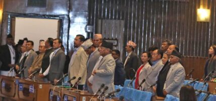 विपक्षी दलहरूले गरे संसद्को दोस्रो बैठक पनि अवरुद्ध