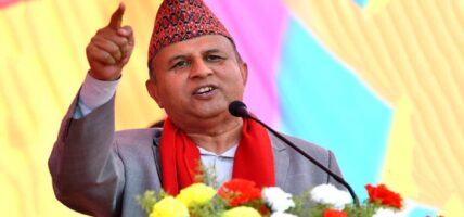 राजतन्त्रको पछि दौडिएर समय खेर नफाल्न शङ्कर पोखरेल आग्रह