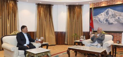 कार्यवाहक प्रधानमन्त्री सिंहले भेटे राष्ट्रपति पौडेल