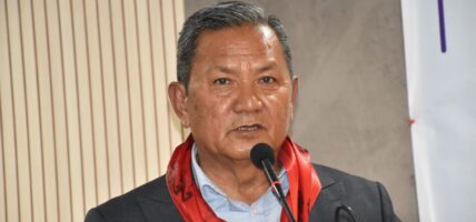 दर्ता नगर्ने भए फेसबुक सहितका सञ्जालमा प्रतिबन्ध लाग्छ : सञ्चारमन्त्री गुरुङ
