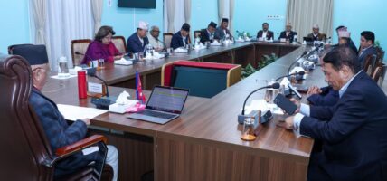 सिंहदरबारमा मन्त्रिपरिषद् बैठक बस्दै