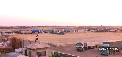 इजरायली निकासी चेतावनीपछि रफाहका बासिन्दाहरूको भागाभाग