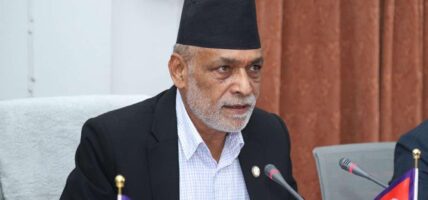 मन्त्रिस्तरीय बैठकमा भाग लिन कृषिमन्त्री अधिकारी कोलम्बो प्रस्थान
