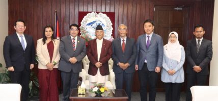 प्रधानमन्त्रीसँग अन्तर–संसदीय सम्मेलनका सहभागीको भेट