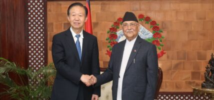 प्रधानमन्त्रीसँग चिनियाँ जनकङ्ग्रेसका उपाध्यक्षको शिष्टाचार भेट