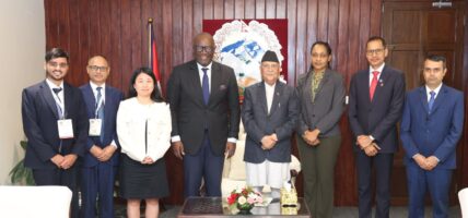 प्रधानमन्त्रीसँग ‘लस एण्ड ड्यामेज फण्ड’ का कार्यकारी निर्देशकको भेट