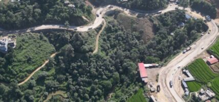 नागढुङ्गा–नौबिसे सडक दैनिक साढे चार घण्टा बन्द