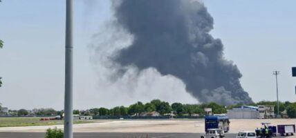 अहमदाबादमा एयर इन्डियाको विमान दुर्घटनाग्रस्त