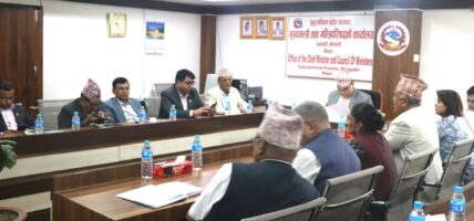 बाजुराका अग्निपीडितलाई प्रदेश सरकारको आर्थिक सहयोग