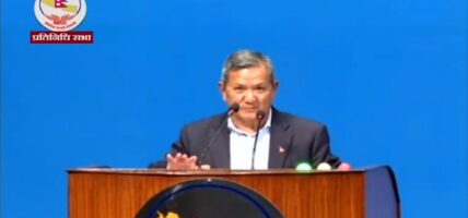 सामाजिक सञ्जाल दर्ता गर्न तीन पटक आह्वान गर्‍यौँ, सधैँ मौन बस्न सक्दैनौँः सञ्चारमन्त्री