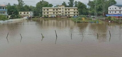 लगातारको वर्षापछि धनगढीलगायत आसपासका क्षेत्र जलमग्न