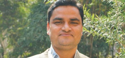 स्वास्थ्यमन्त्रीको स्वास्थ्यमा क्रमिक सुधार