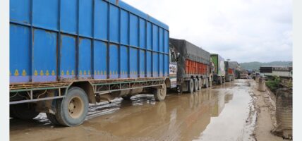 बुटवल–नारायणगढ दाउन्ने सडकः एक वर्षमै ६३ पटक बन्द