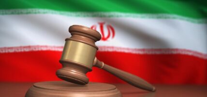 प्रतिबन्धित एमइके समूहसँग सम्बन्ध राखेको आरोपमा दुई इरानीलाई मृ#त्युदण्ड