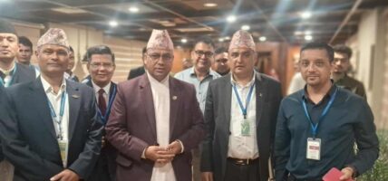 पर्यटनमन्त्री पाण्डे फ्रान्स प्रस्थान
