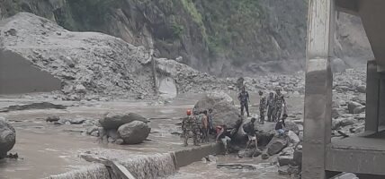 बेत्रावती–स्याफ्रुवेशी सडक खण्डको बेलिब्रिज बग्यो