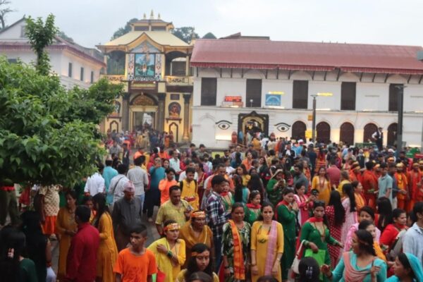 पशुपतिमा साउने सोमबारको तयारी: सफाइ अभियान सुरु