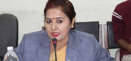एमाले बाहेकको चुनावी गठबन्धन गर्न कांग्रेस तयार हुनुपर्छः डिला संग्रौला