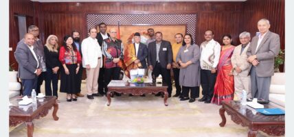 प्रधानमन्त्रीसँग नेपालमा लगानीको सम्भावना र अवसरबारे मलेसियाका व्यवसायीको छलफल