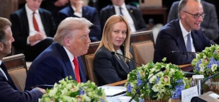 युक्रेनको रक्षा गर्न अमेरिकी सेना नपठाउने : ट्रम्प