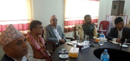 अवैध चोरीपैठारी र निकासी रोक्नका लागि समन्वय गरेर काम गर्नुपर्‍यो: गृहमन्त्री लेखक