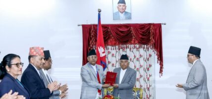 राष्ट्रपतिसमक्ष मुस्लिम आयोगको प्रतिवेदन पेस