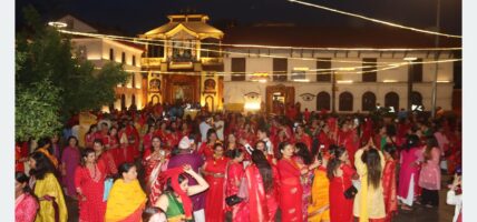 हरितालिका : पशुपतिनाथलगायत देशभरका शिवालयमा भक्तजनको घुइँचो