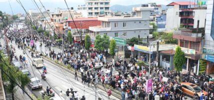 पोखरामा सार्वजनिक यातायात सञ्चालनमा