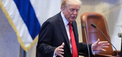 ट्रम्पले भने, ‘अब गाजामा पुनर्निर्माण सुरु हुन्छ’