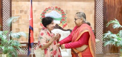 प्रधानमन्त्री कार्कीद्वारा अञ्जली मास्केलाई सम्मान