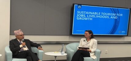 नेपालको भ्रमण गर्न विश्व समुदायलाई अर्थमन्त्री खनालको आग्रह