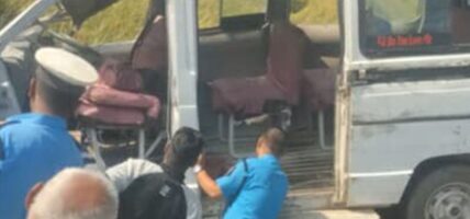 उदयपुरमा विङ्गर दुर्घटना, चालकसहित १२ जना घाइते