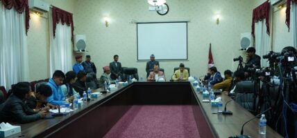 आचारसंहिताबारे दलहरुसँग छलफलमा निर्वाचन आयोग