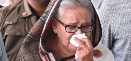 अदालतको फैसला ‘पक्षपाती र राजनीतिक रूपमा प्रेरित’ : हसिना