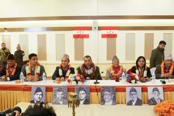 कांग्रेस केन्द्रीय कार्यसम्पादन समितिको बैठक बस्दै कांग्रेस केन्द्रीय कार्यसम्पादन समितिको बैठक बस्दै