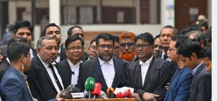 बङ्गलादेशकी पूर्वप्रधानमन्त्री हसिना र भतिजीलाई भ्रष्टाचारमा जेल सजाय