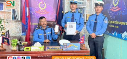 ट्राफिक प्रहरीद्वारा फुटबल खेलाडी भण्डारीलाई आर्थिक सहयोग