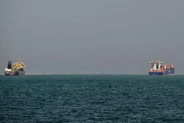 मध्यपूर्व संकटका बीच होर्मुज स्ट्रेट पार गर्दै तेल र ग्याँस बोकेका जहाज भारत आउँदै