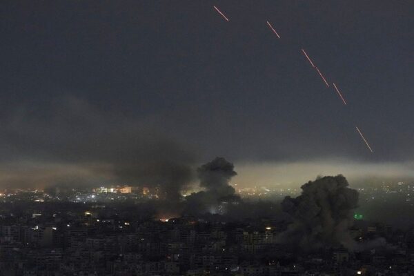 लेबननस्थित नेपाली शान्ति सैनिकको बटालियन हेडक्वार्टरमा हवाई हमला लेबननस्थित नेपाली शान्ति सैनिकको बटालियन हेडक्वार्टरमा हवाई हमला