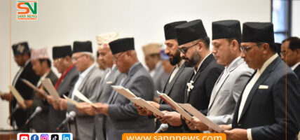 नवनिवार्चित सांसदहरुले लिए पद तथा गोपनीयताको शपथ (तस्वीरहरू)