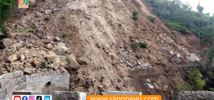 इलामको बागखोरमा पहिरोले ट्रक पुरियो, मेची राजमार्ग अवरुद्ध