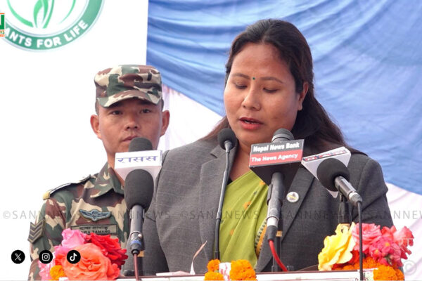 जैविक विविधता र वनस्पति संरक्षणमा वातावरणमन्त्रीको जोड जैविक विविधता र वनस्पति संरक्षणमा वातावरणमन्त्रीको जोड