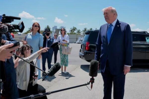 इरानको नयाँ शान्ति प्रस्तावमा अमेरिकी राष्टपति ट्रम्प असन्तुष्ट: रिपोर्ट