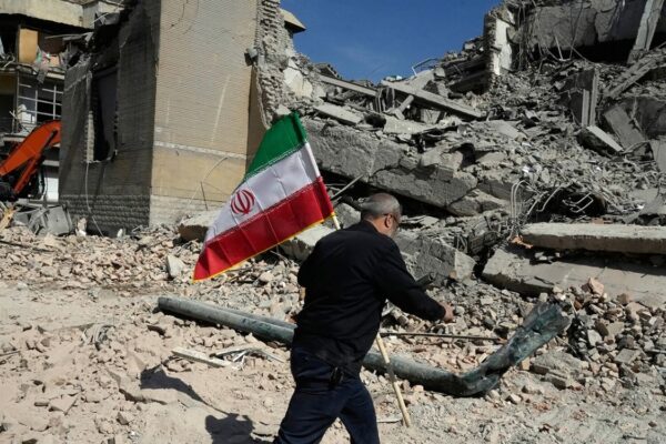 युद्धमा इरानलाई २७० अर्ब डलरको क्षति भएको प्रारम्भिक अनुमान