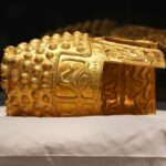 १४ महिनापछि स्वदेश फर्कियो २५०० वर्ष पुरानो अमूल्य सुनौलो हेलमेट