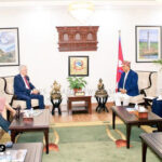 परराष्ट्रमन्त्री खनालसँग अमेरिकी सहायक विदेशमन्त्री कपुरको भेट