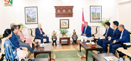 परराष्ट्रमन्त्री खनालसँग अमेरिकी सहायक विदेशमन्त्री कपुरको भेट