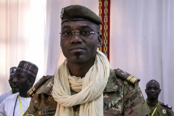 मालीको विभिन्न ठाउँमा एकै पटक हमला  ,रक्षामन्त्री कमाराको मृत्यु